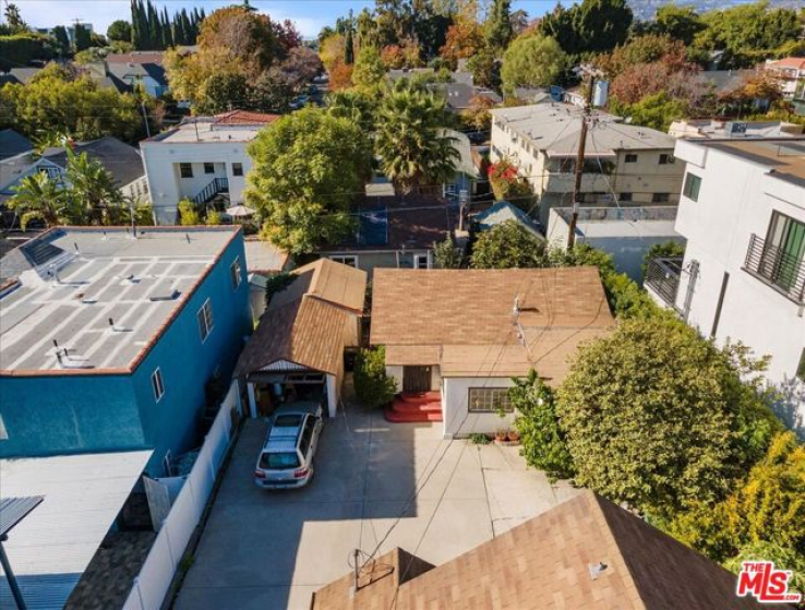  Income Home for Sale in Los Angeles, California