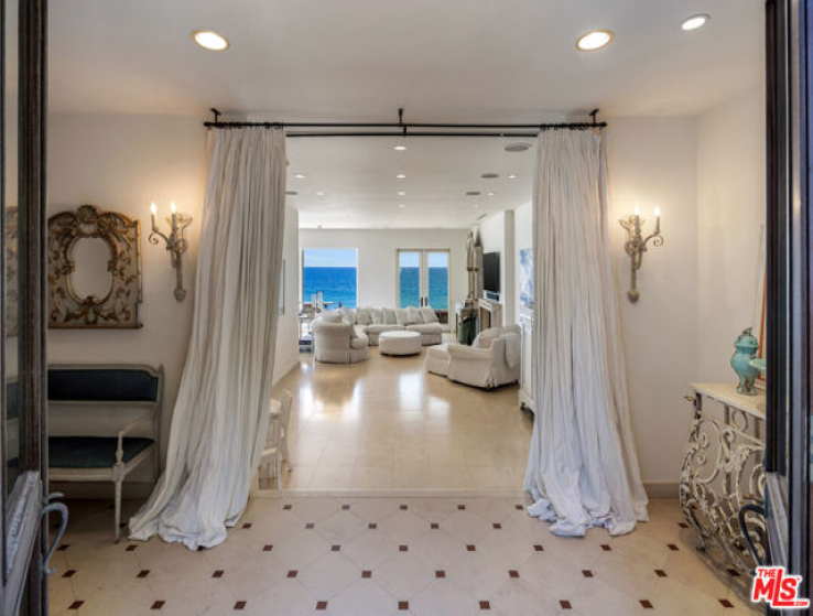 5 Bed Home for Sale in Malibu, California