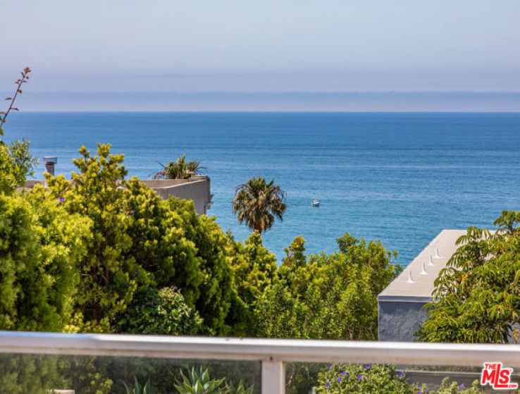 5 Bed Home for Sale in Malibu, California