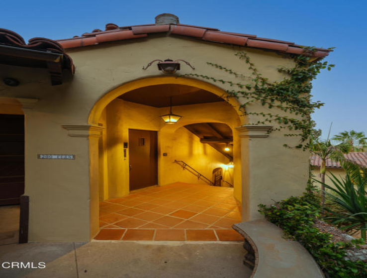 5 Bed Home for Sale in Pasadena, California