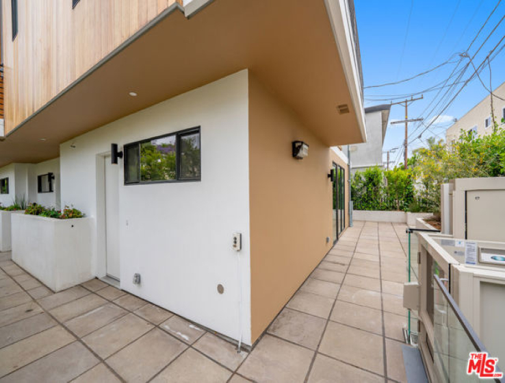  Income Home for Sale in West Hollywood, California