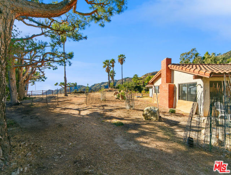 2 Bed Home for Sale in Malibu, California