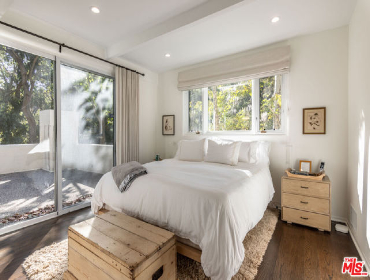 2 Bed Home for Sale in Malibu, California