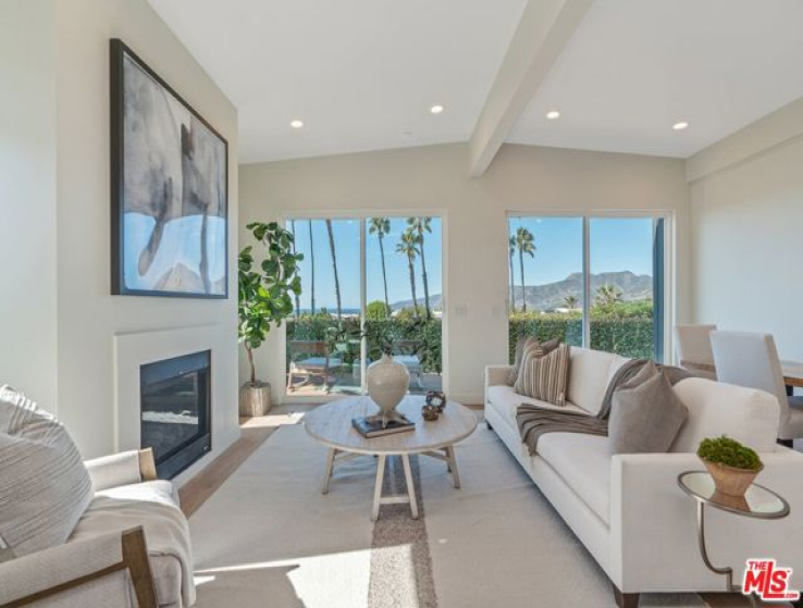 4 Bed Home for Sale in Malibu, California