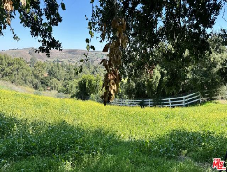  Land for Sale in Agoura Hills, California