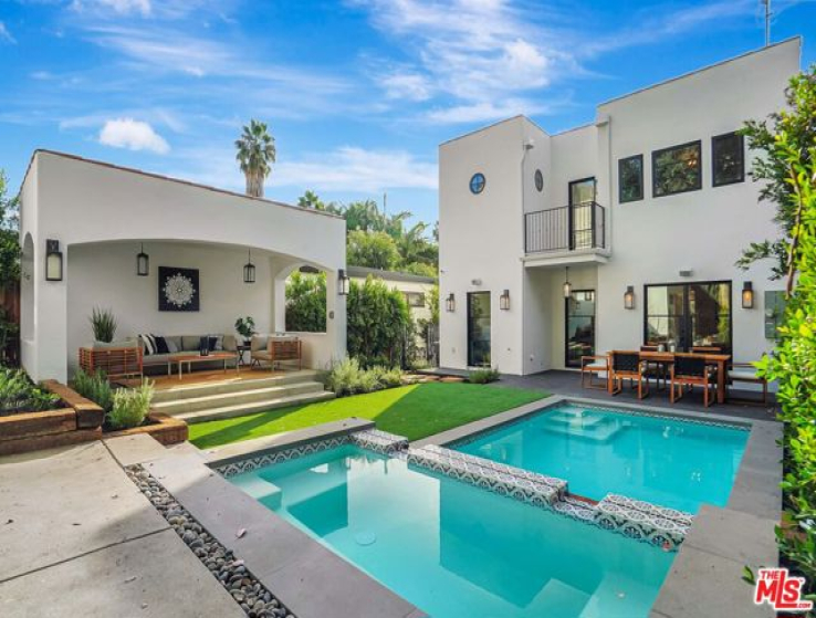 5 Bed Home for Sale in West Hollywood, California