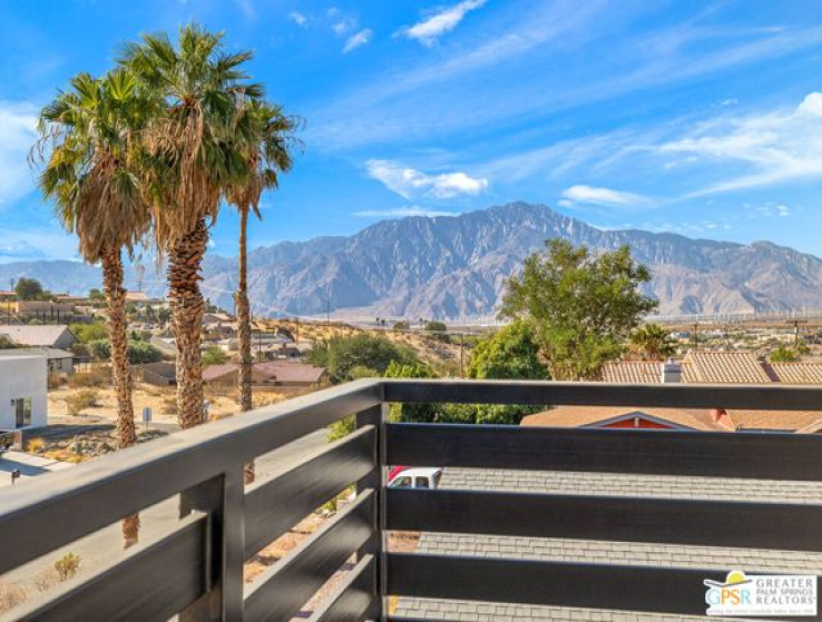 3 Bed Home to Rent in Desert Hot Springs, California