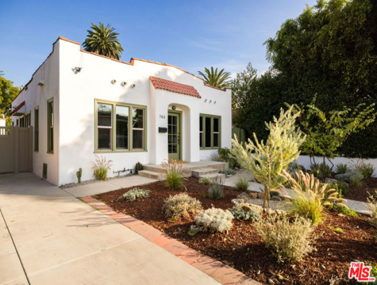 4 Bed Home for Sale in Los Angeles, California