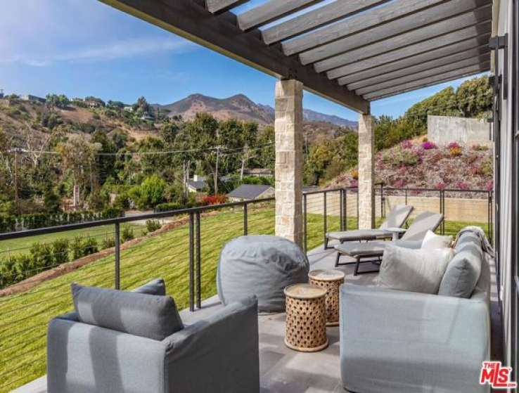 3 Bed Home for Sale in Malibu, California