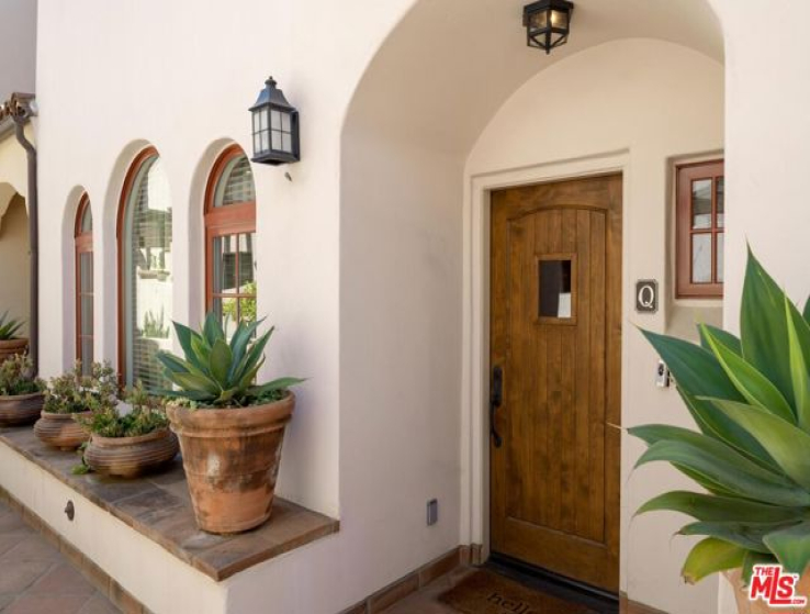 2 Bed Home for Sale in Santa Barbara, California