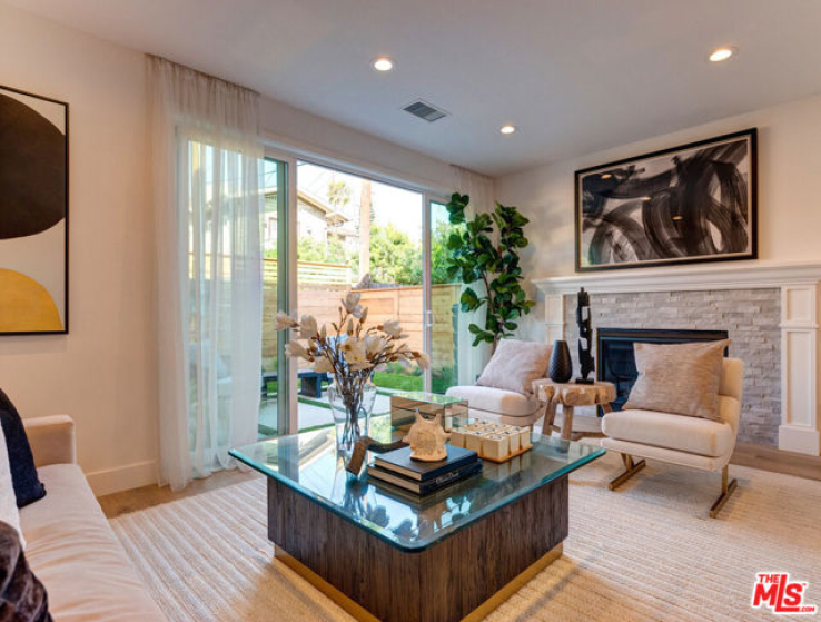  Income Home for Sale in Los Angeles, California