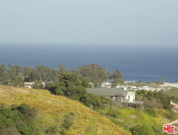  Land for Sale in Malibu, California