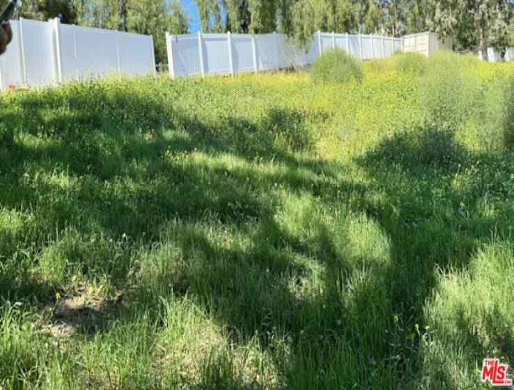  Land for Sale in Agoura Hills, California