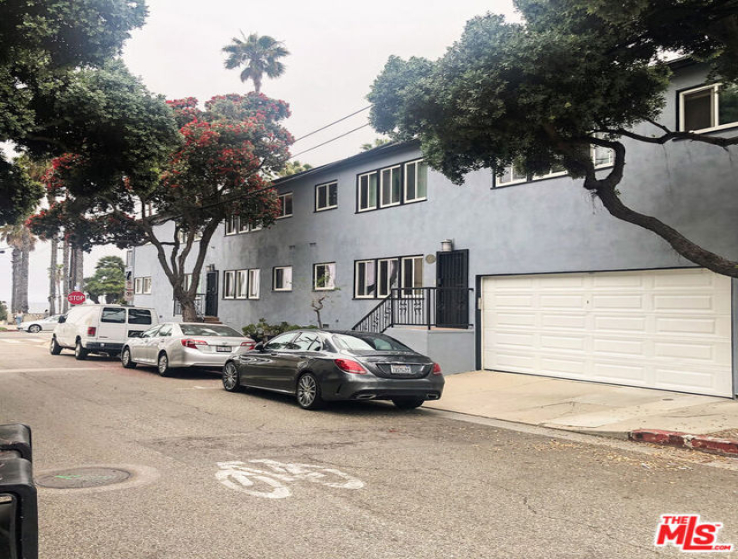  Income Home for Sale in Santa Monica, California