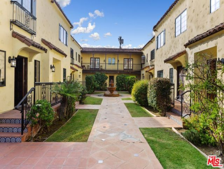  Income Home for Sale in Los Angeles, California