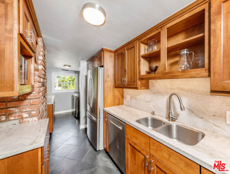 4 Bed Home for Sale in Los Angeles, California