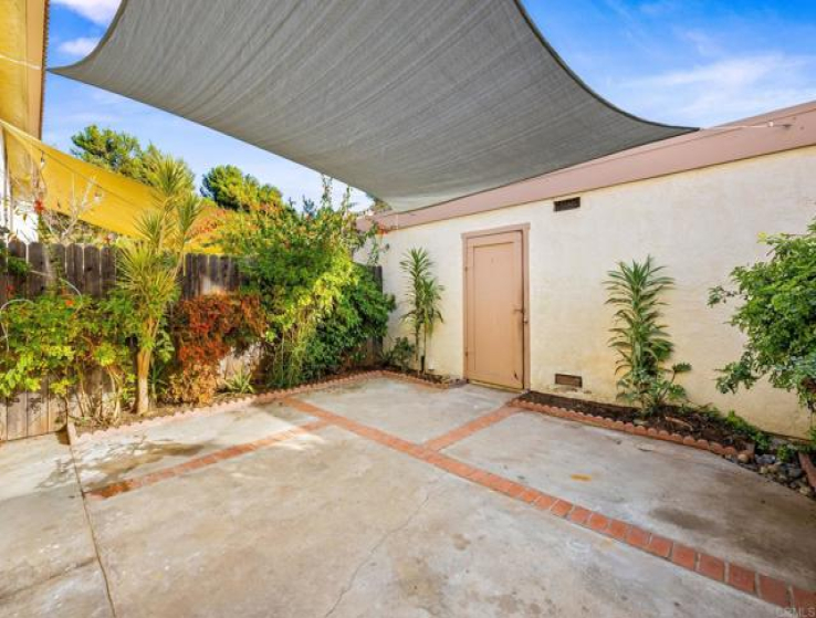 3 Bed Home to Rent in Carlsbad, California