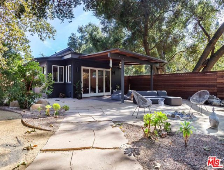 3 Bed Home for Sale in Topanga, California