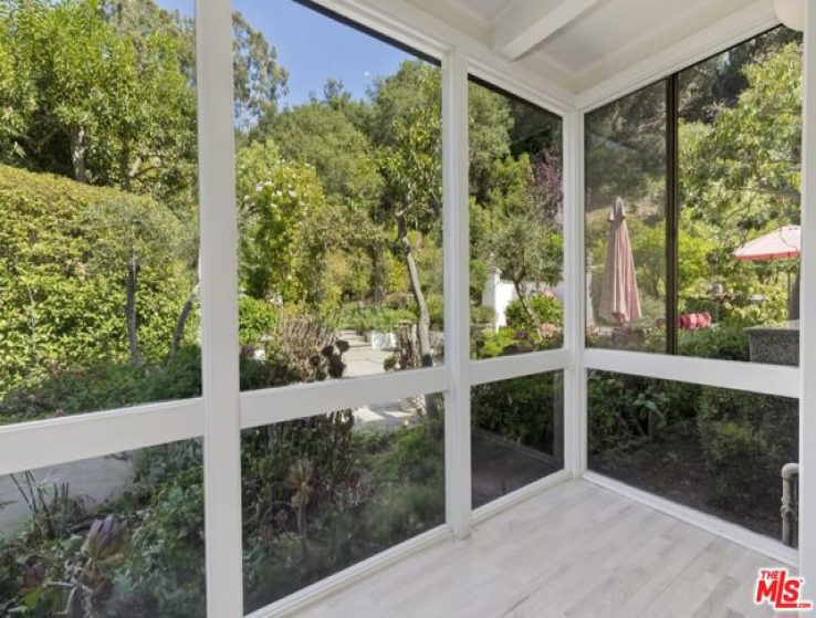 4 Bed Home for Sale in Pacific Palisades, California