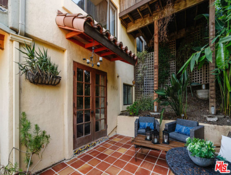 4 Bed Home for Sale in Los Angeles, California