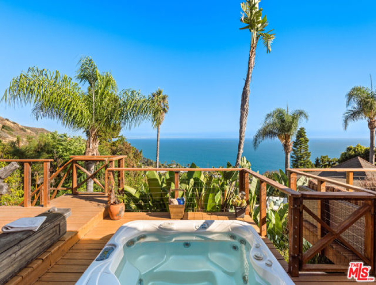 4 Bed Home for Sale in Malibu, California