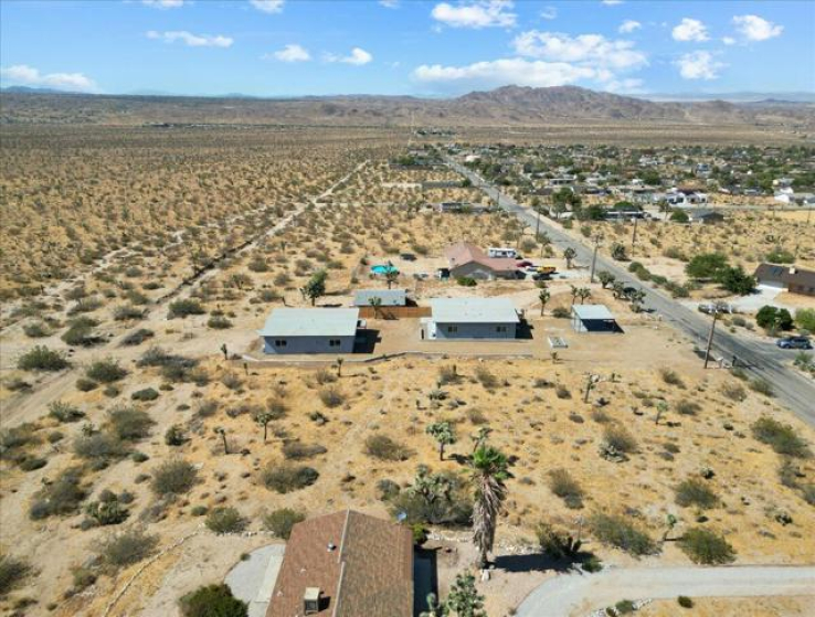 2 Bed Home to Rent in Joshua Tree, California