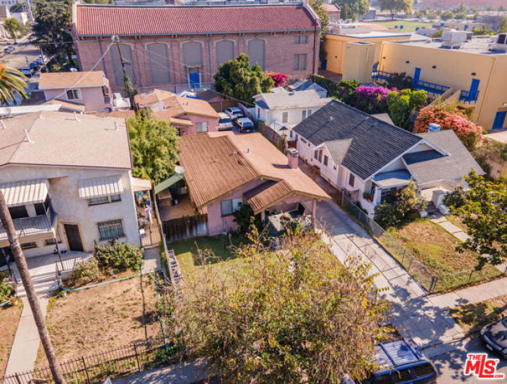  Income Home for Sale in Los Angeles, California