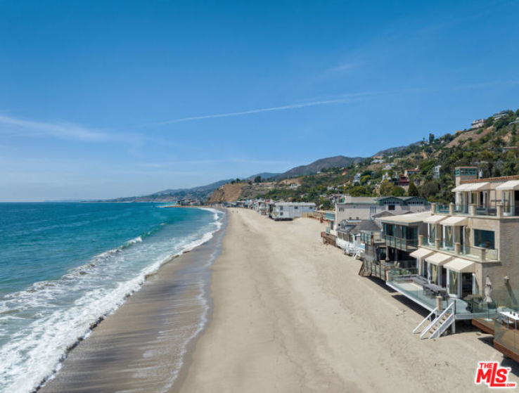 5 Bed Home for Sale in Malibu, California