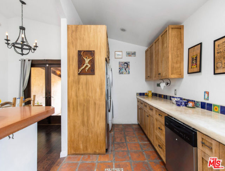 2 Bed Home for Sale in Los Angeles, California