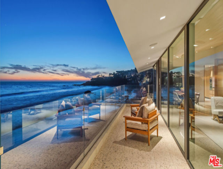 5 Bed Home for Sale in Malibu, California