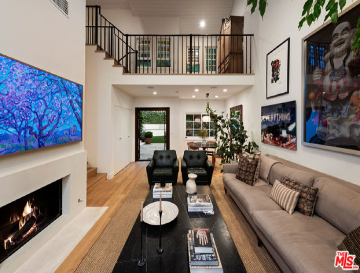 4 Bed Home for Sale in Beverly Hills, California