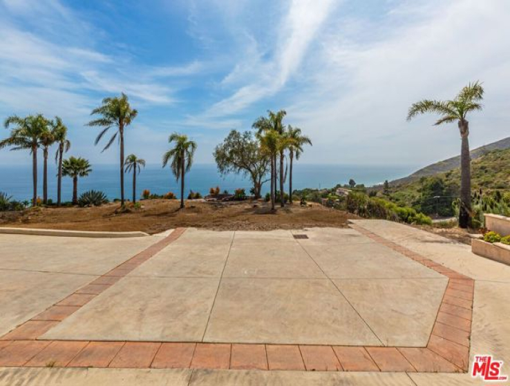  Land for Sale in Malibu, California