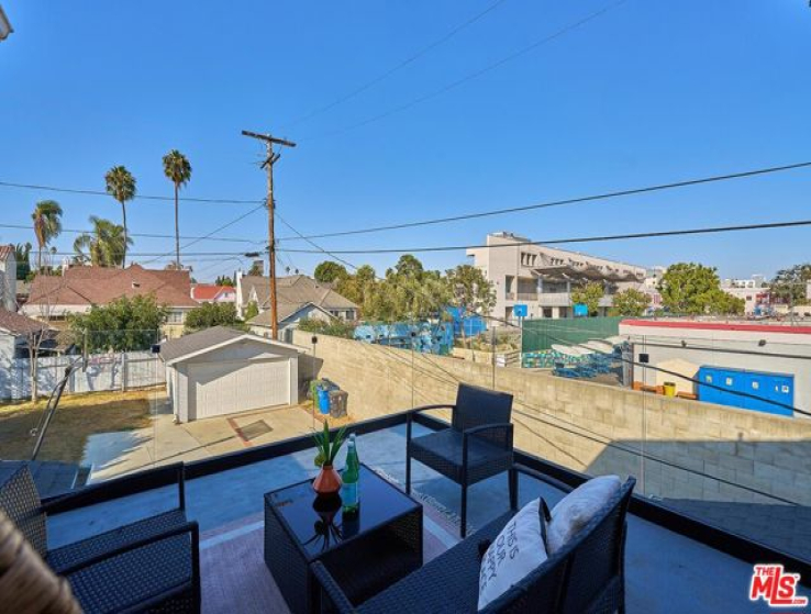 3 Bed Home for Sale in Los Angeles, California