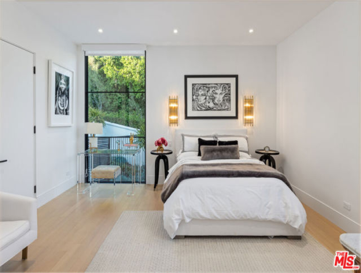 3 Bed Home for Sale in Beverly Hills, California