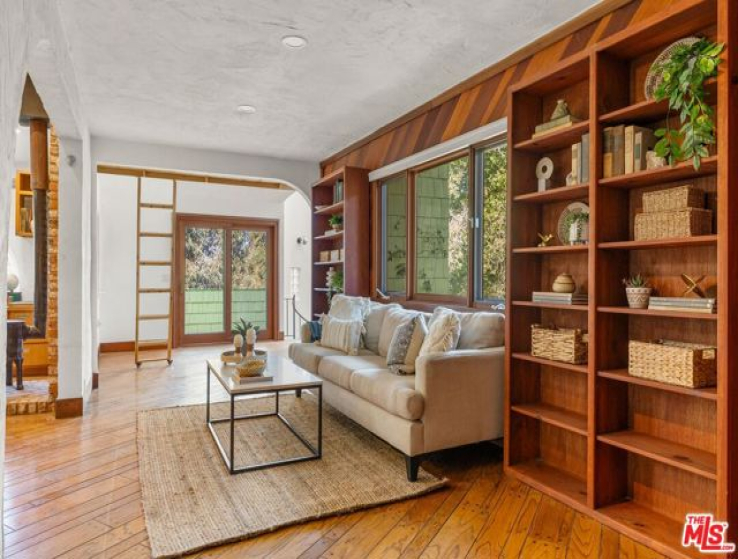 3 Bed Home for Sale in Topanga, California