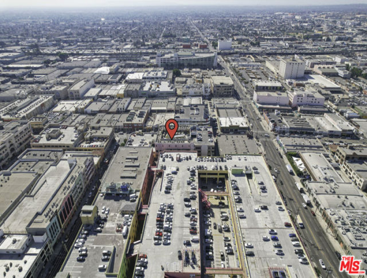  Commercial for Sale in Los Angeles, California