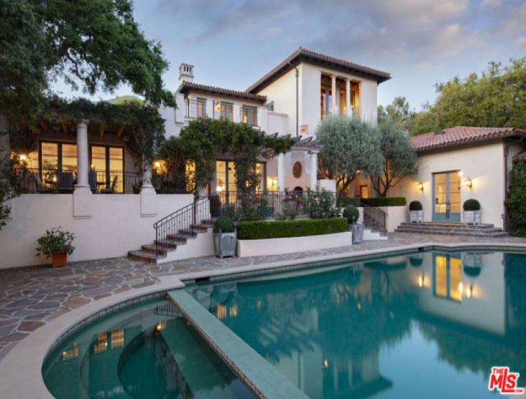 8 Bed Home for Sale in Montecito, California