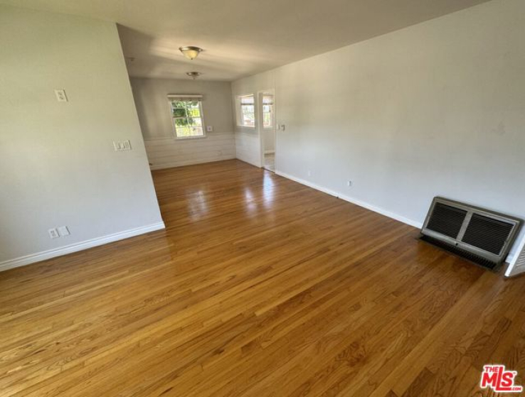 2 Bed Home to Rent in Los Angeles, California