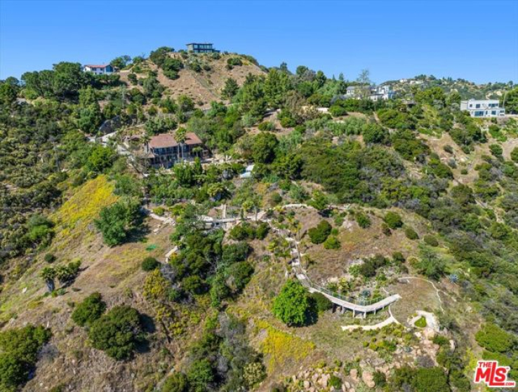 7 Bed Home for Sale in Malibu, California