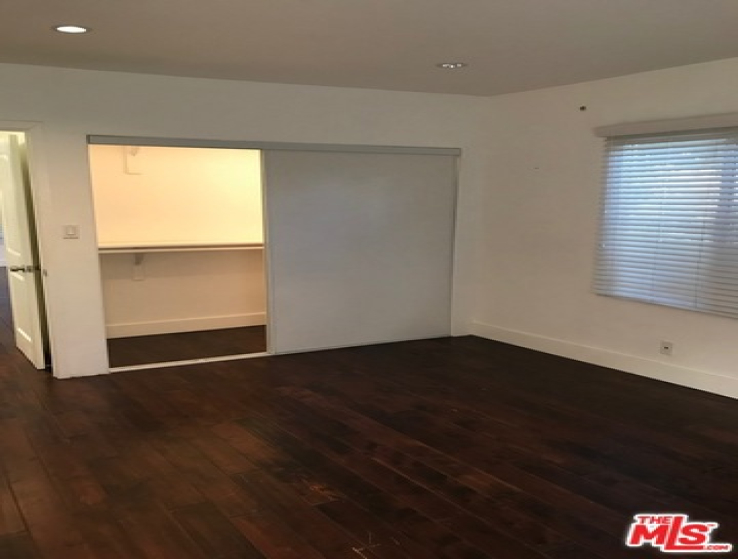 1 Bed Home to Rent in Beverly Hills, California