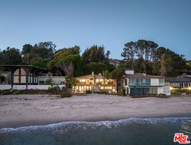 4 Bed Home for Sale in Malibu, California