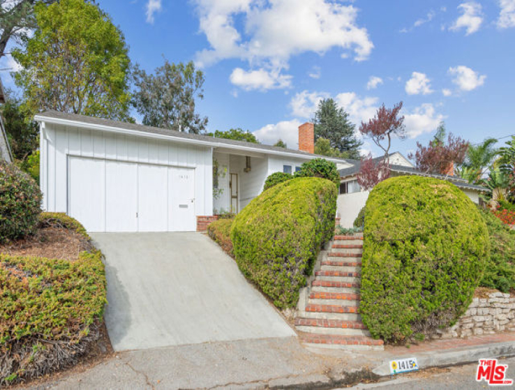 2 Bed Home for Sale in Santa Monica, California