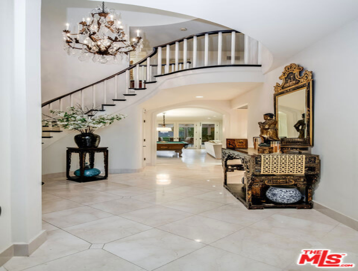 5 Bed Home for Sale in Beverly Hills, California