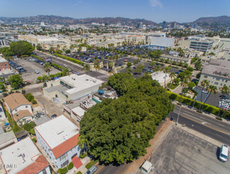  Commercial for Sale in Los Angeles, California