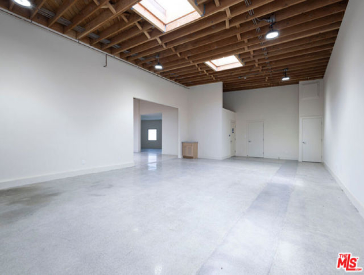  Commercial for Sale in Los Angeles, California