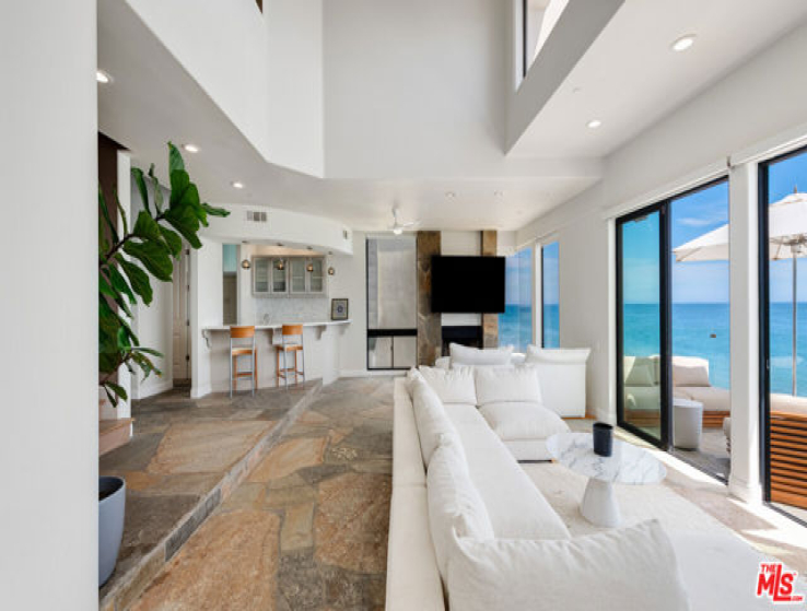 7 Bed Home for Sale in Malibu, California