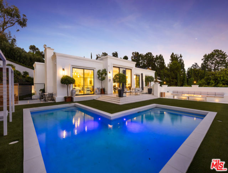 3 Bed Home for Sale in Beverly Hills, California