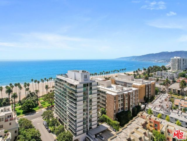 2 Bed Home for Sale in Santa Monica, California