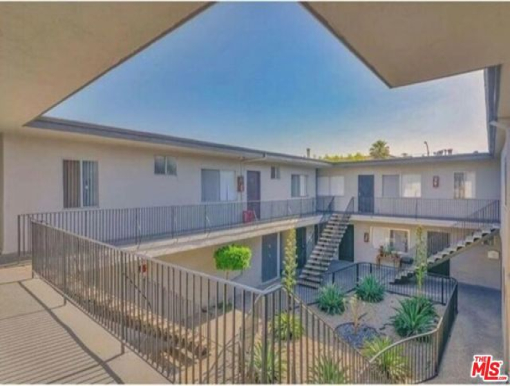  Income Home for Sale in Los Angeles, California