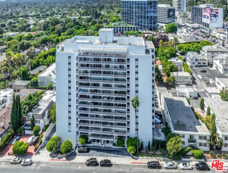 1 Bed Home for Sale in West Hollywood, California